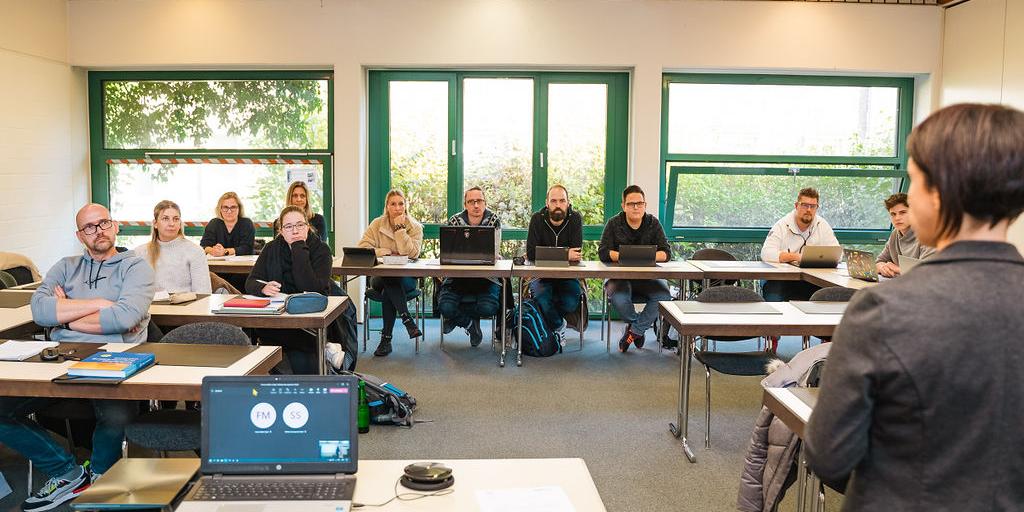 Pädagogin im Unterricht